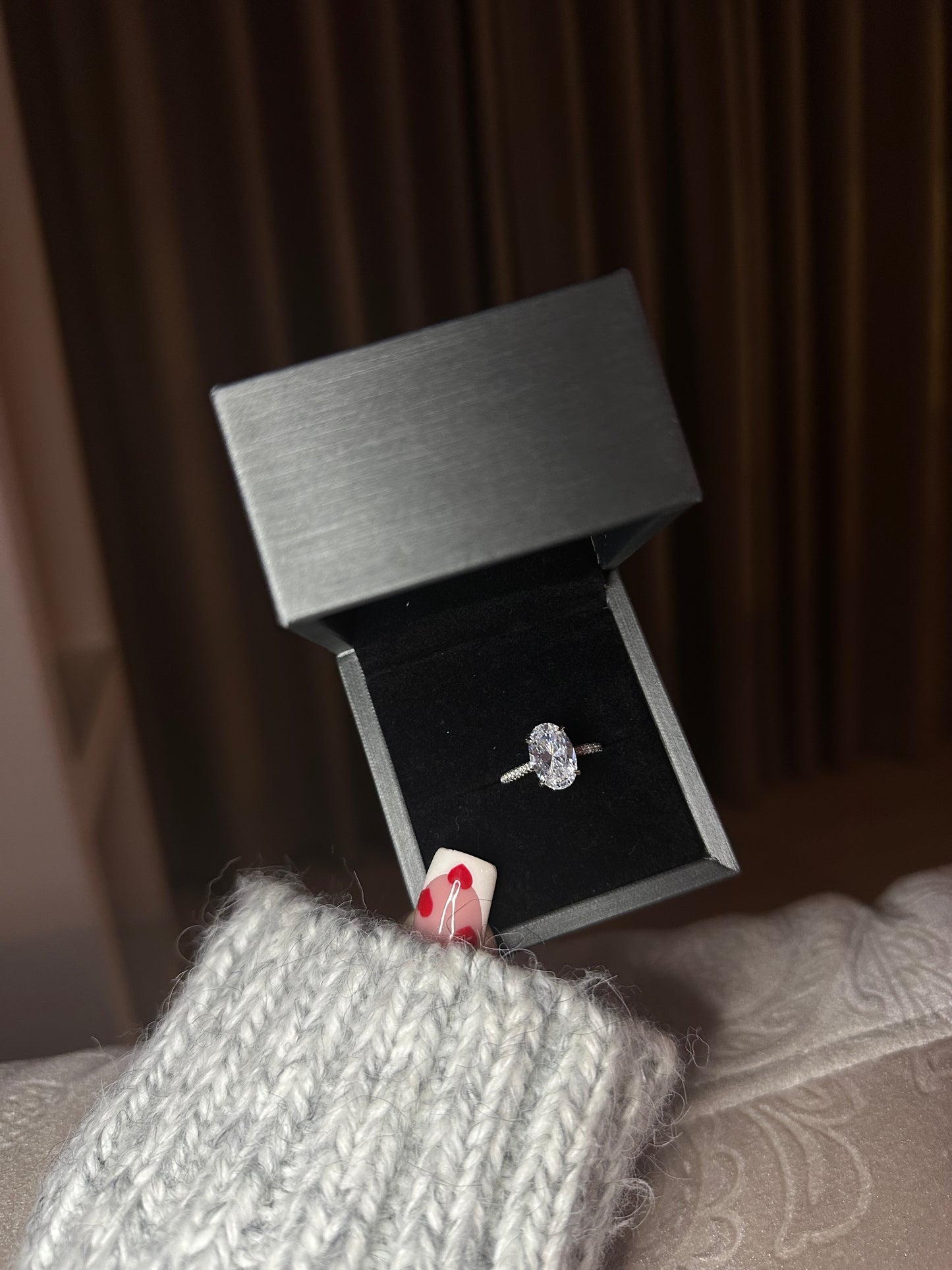 "OVAL DIAMOND" RING