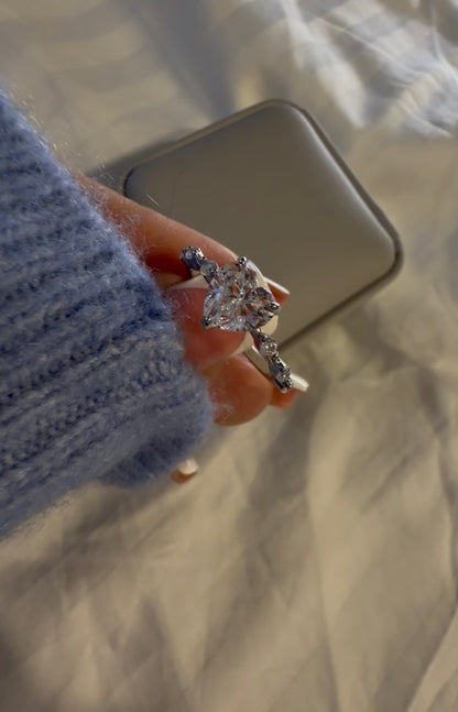 Solitaire Heart Ring